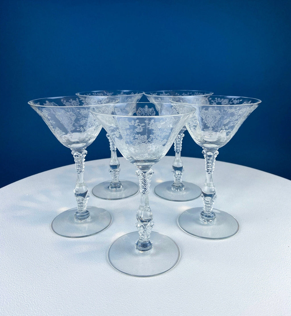 Mikasa Enchantress Crystal Champagne Flutes – Frosted Berry & Leaf Ball Stem, Set of 11