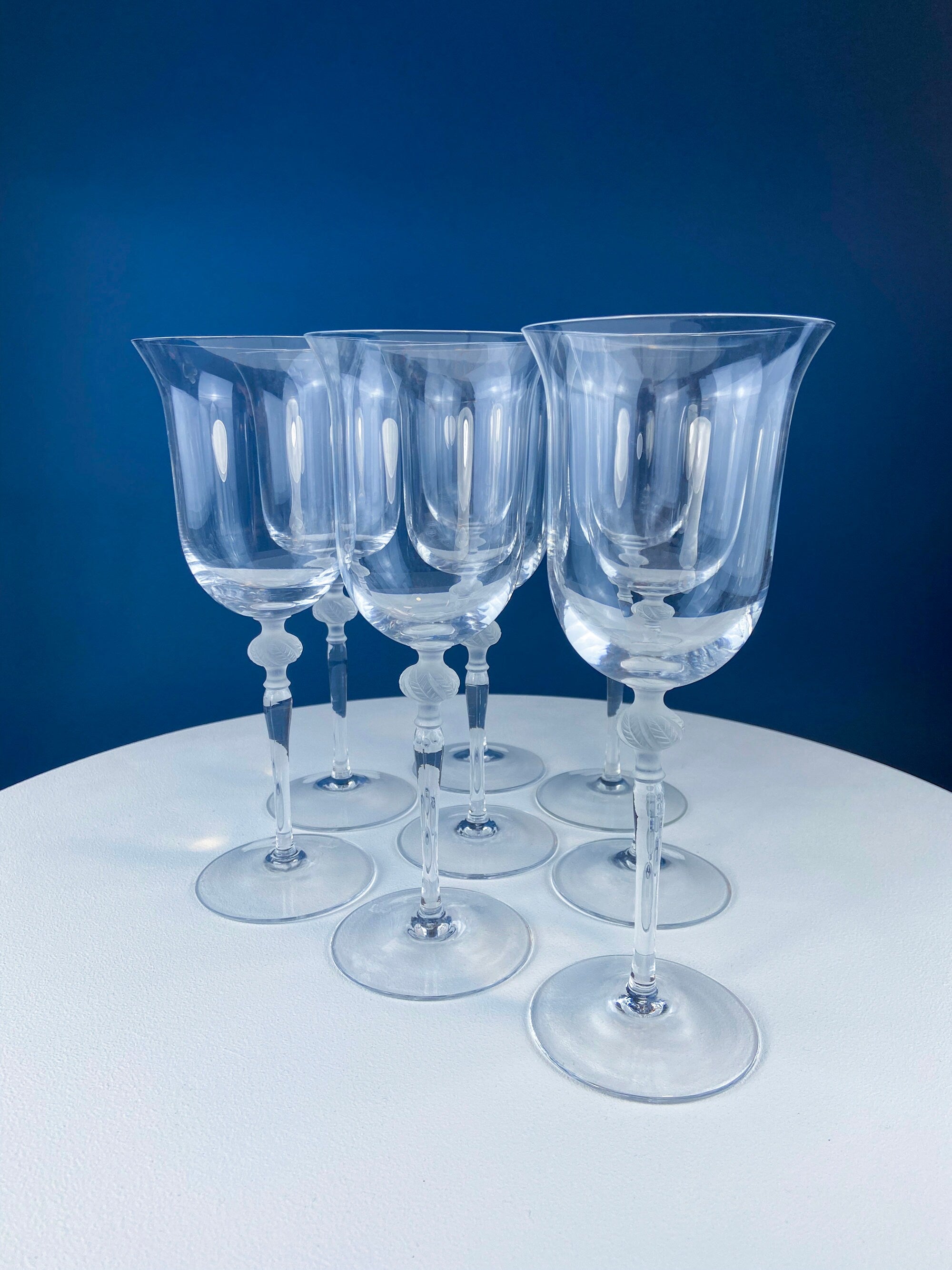 Clear Crystal Wine or Water Goblets with Frosted Leaf Ball on the Stems. Stunning Sasaki Isabelle 9" Glassware. Long Ping. Set Of 10.