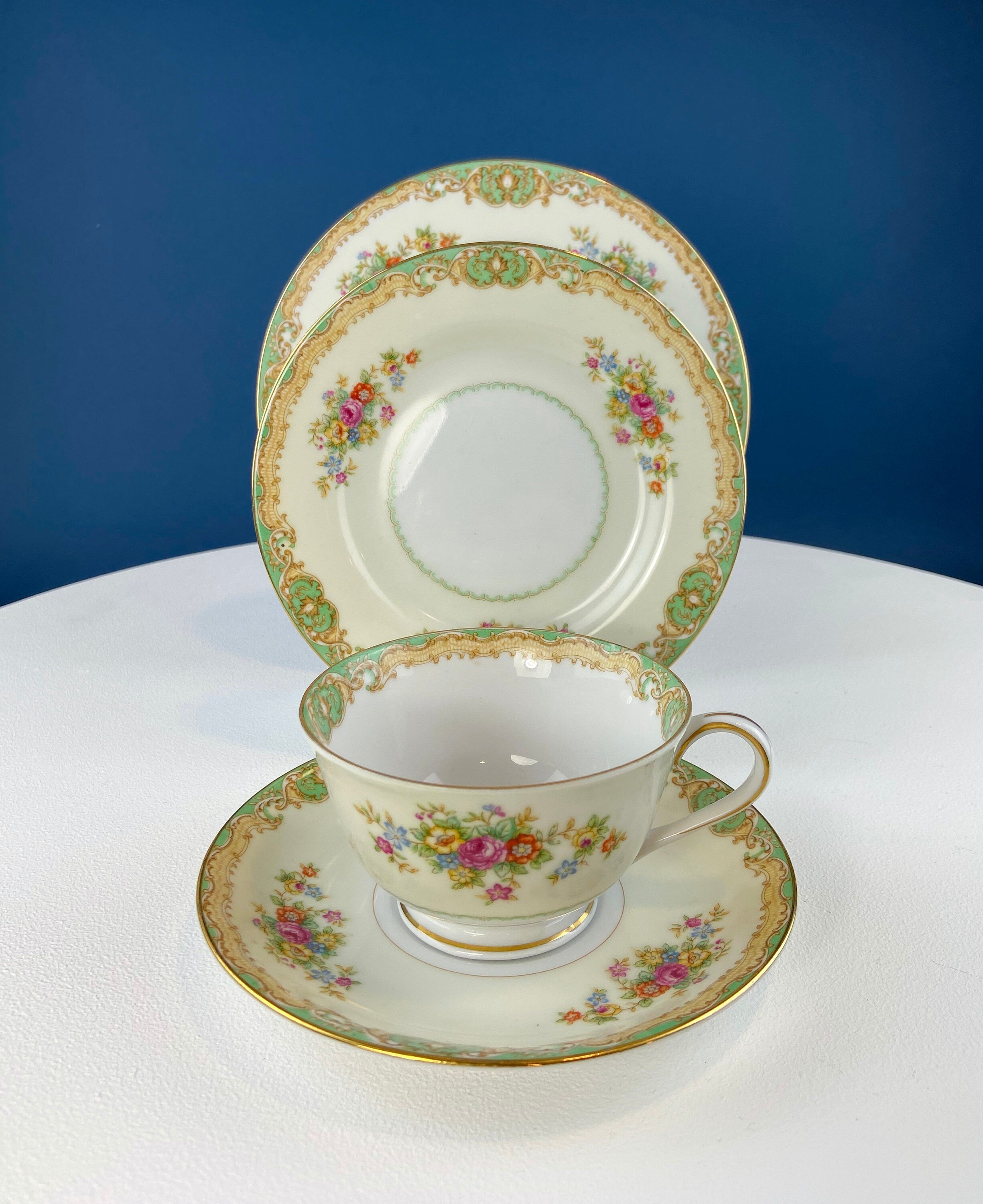Mikado Fine China Green Floral Dinnerware Set – Complete Service