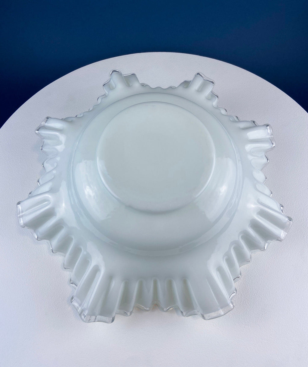 Silvercrest White Glass Fruit Bowl with Ruffled Clear Brim