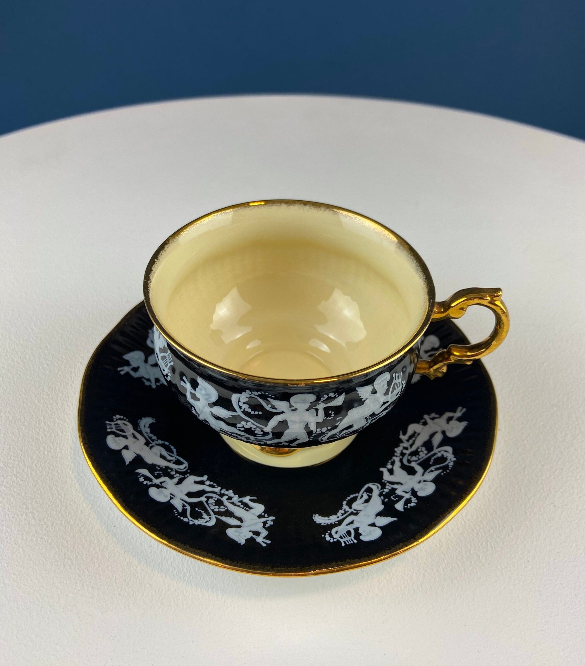 Elizabethan Fine Bone China Tea Cup & Saucer – Hand-Painted Cupids