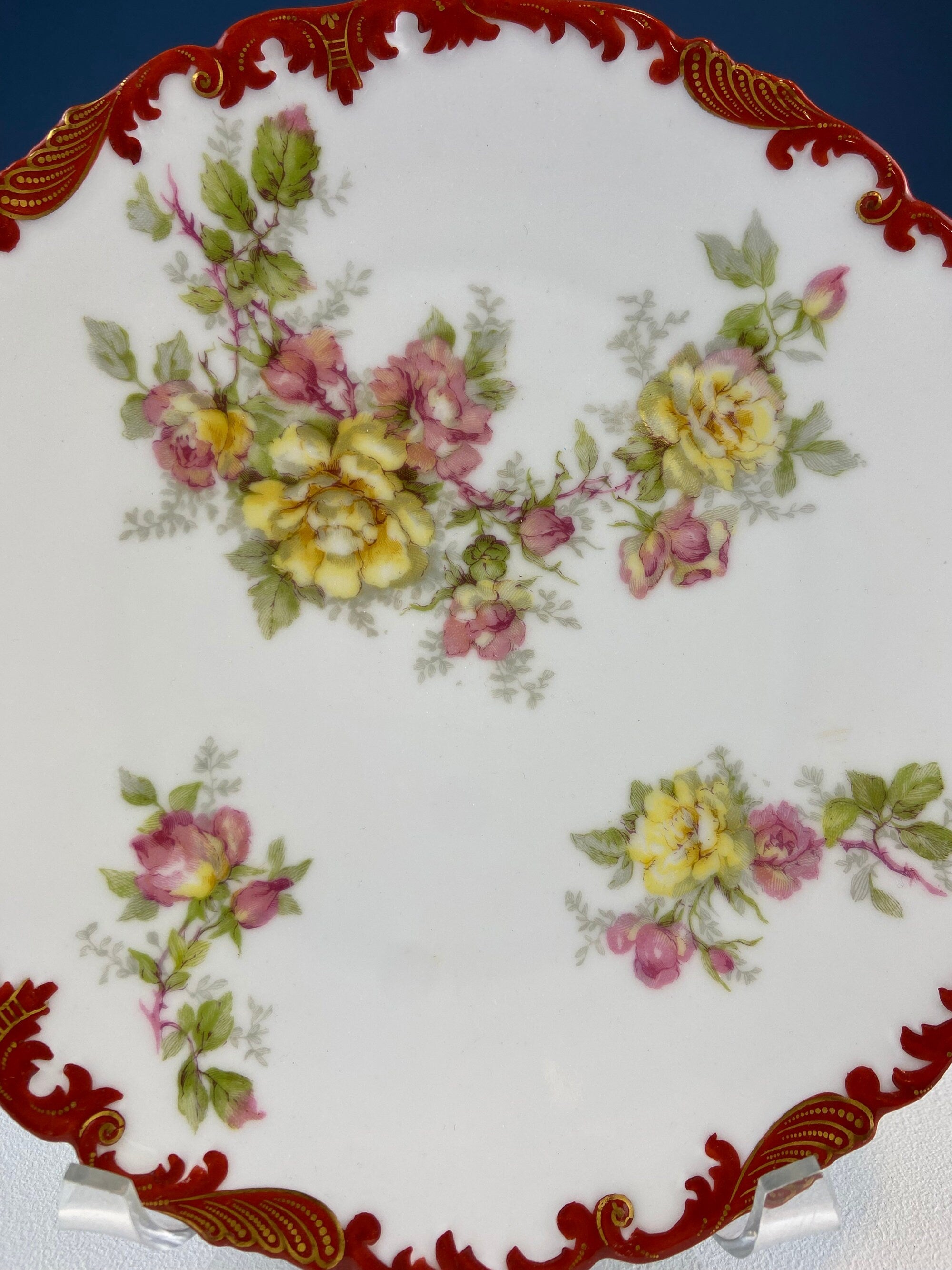 Antique Limoges Plate – Yellow & Pink Roses, Indian Red Scalloped Rim