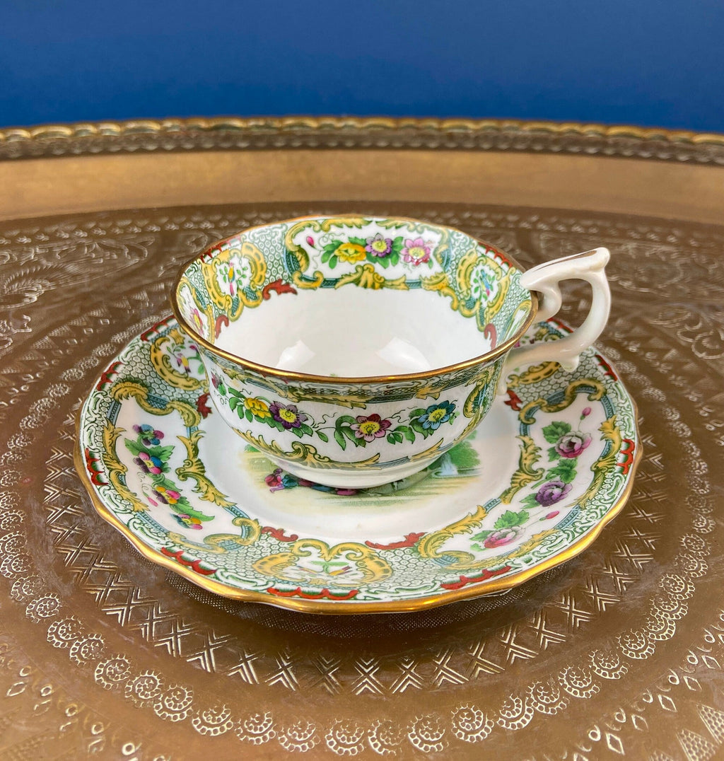 Lenox Ming Coupe Asian Motif Porcelain Service – 32 Pieces