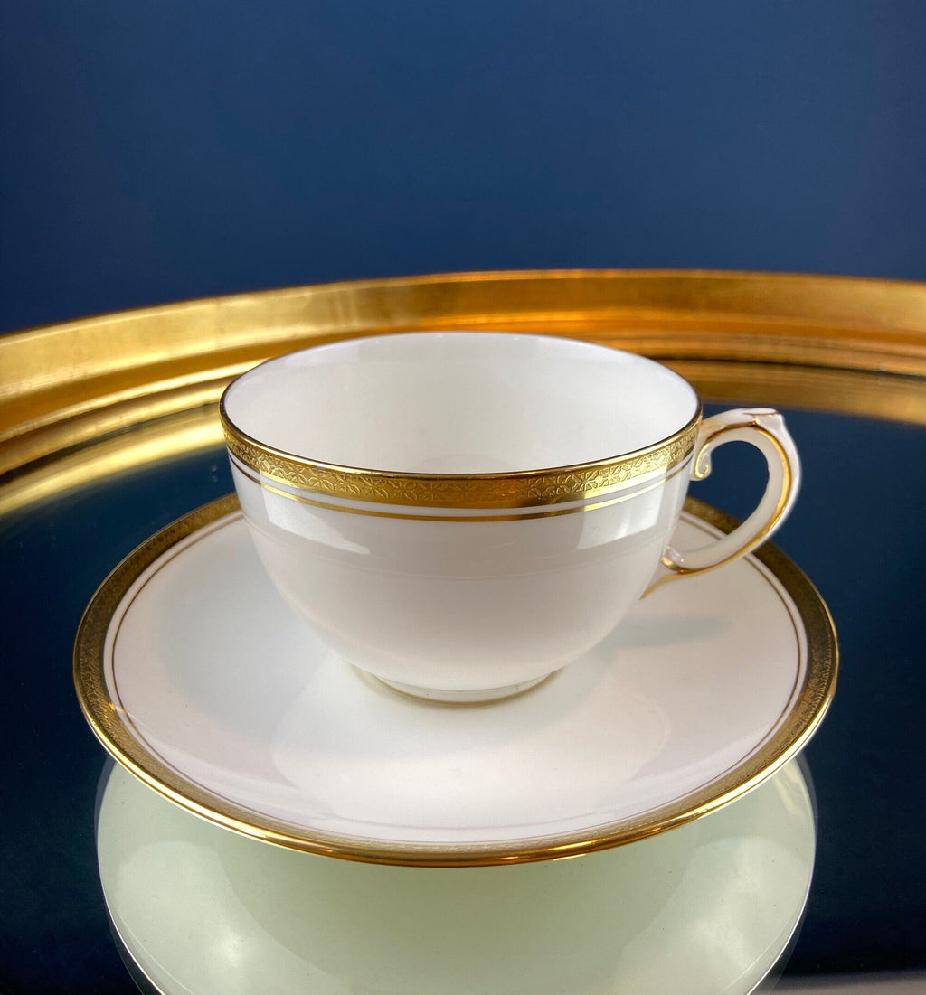 Noritake Queen’s Gold Tea Cup & Saucer – White with Gold Rim