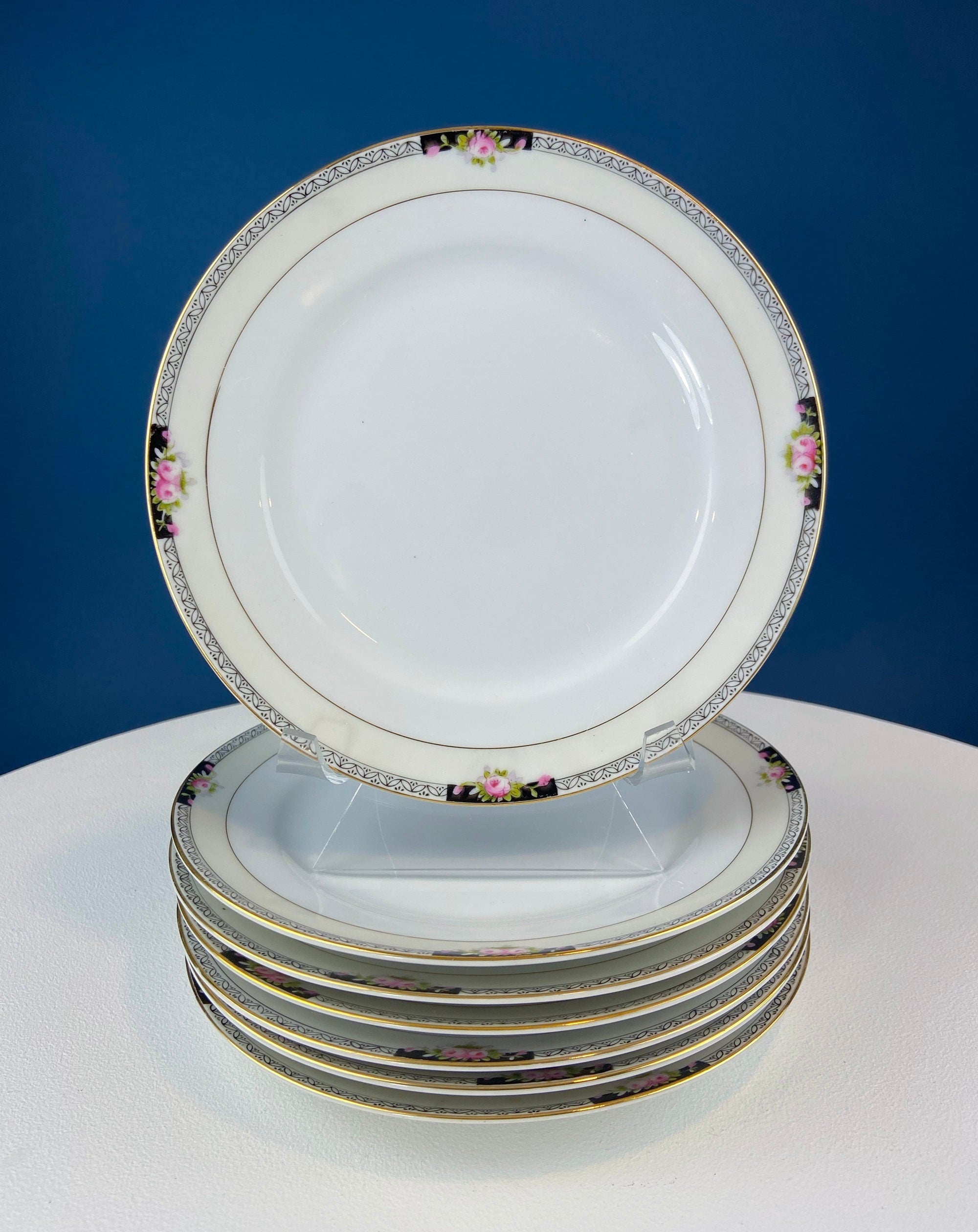 Noritake Beechmont Vintage Dinnerware Set – Rose Clusters & Black