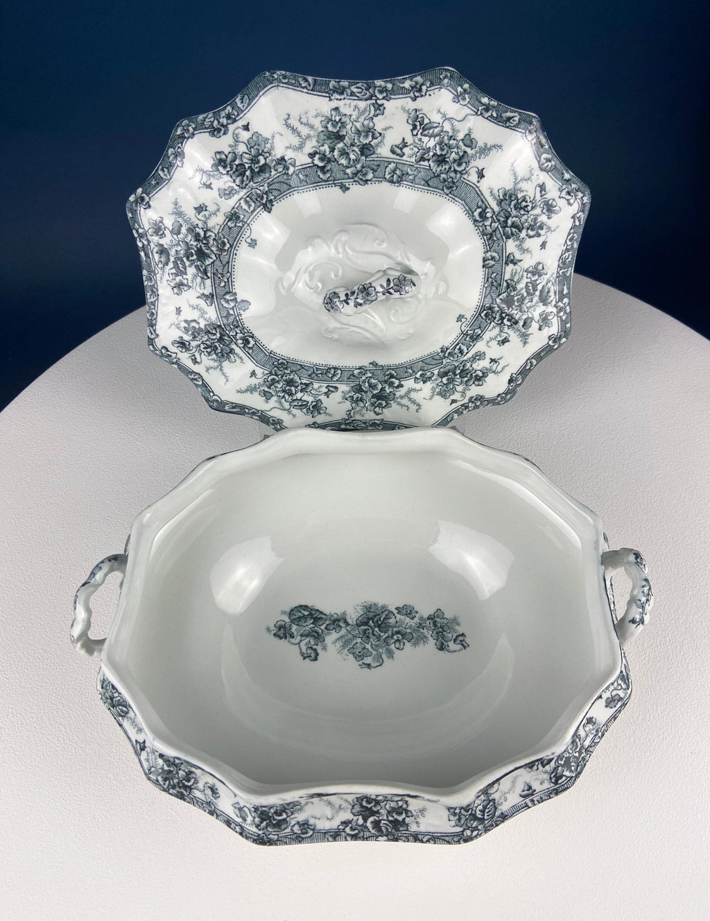 Antique Wedgwood Violet Porcelain Tureen – Black & White Relief