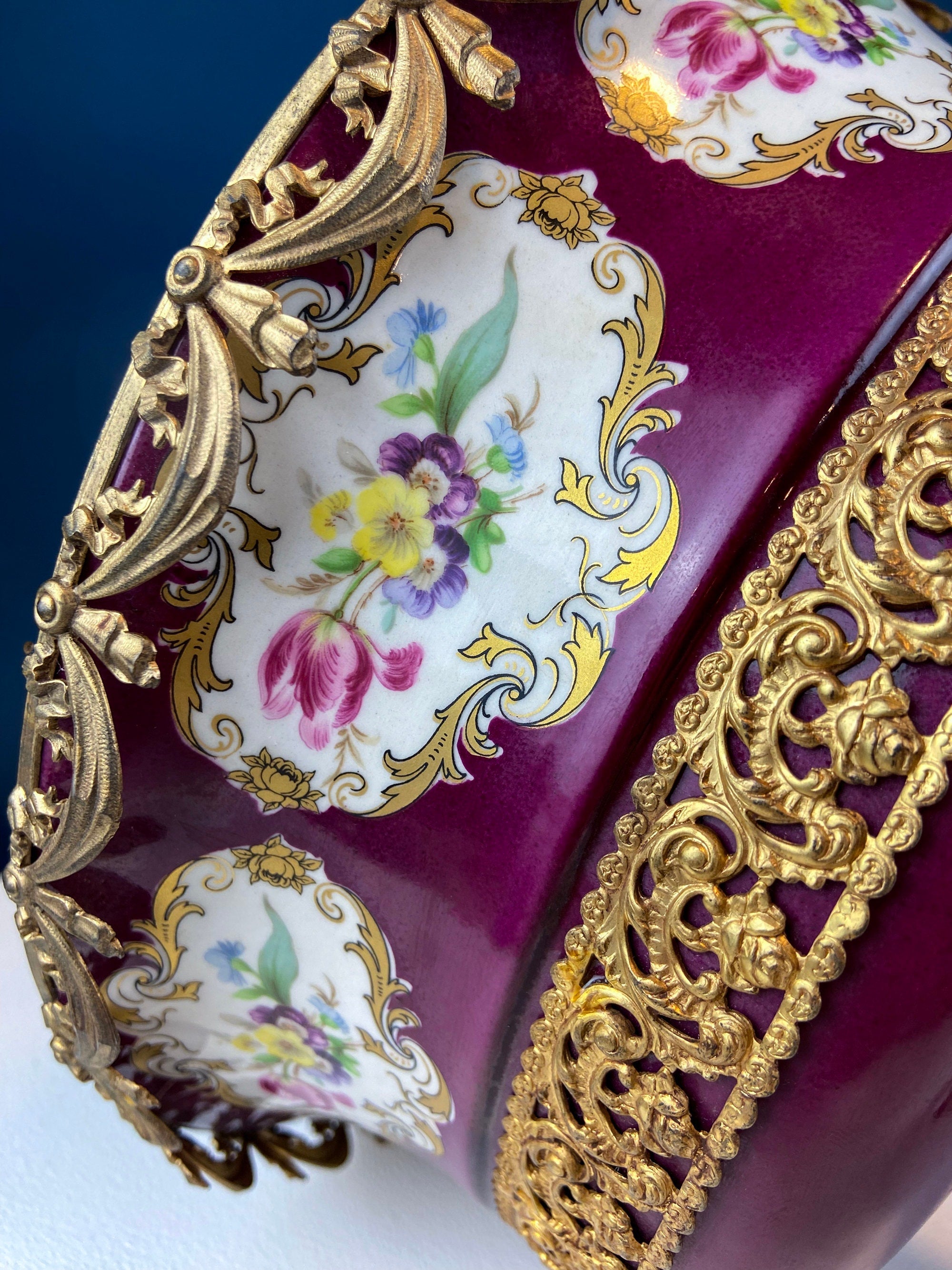 Antique Porcelain Burgundy & Gold Footed Bowl with Marble Base – Hand-Painted Roses & Dolphin Feet