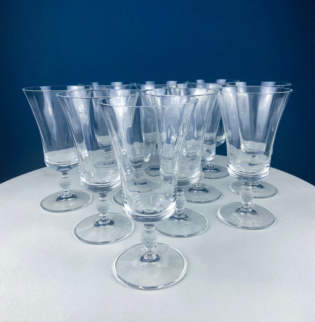 Mikasa Enchantress Crystal Water Goblets – Frosted Berry & Leaf Stem, Set of 10