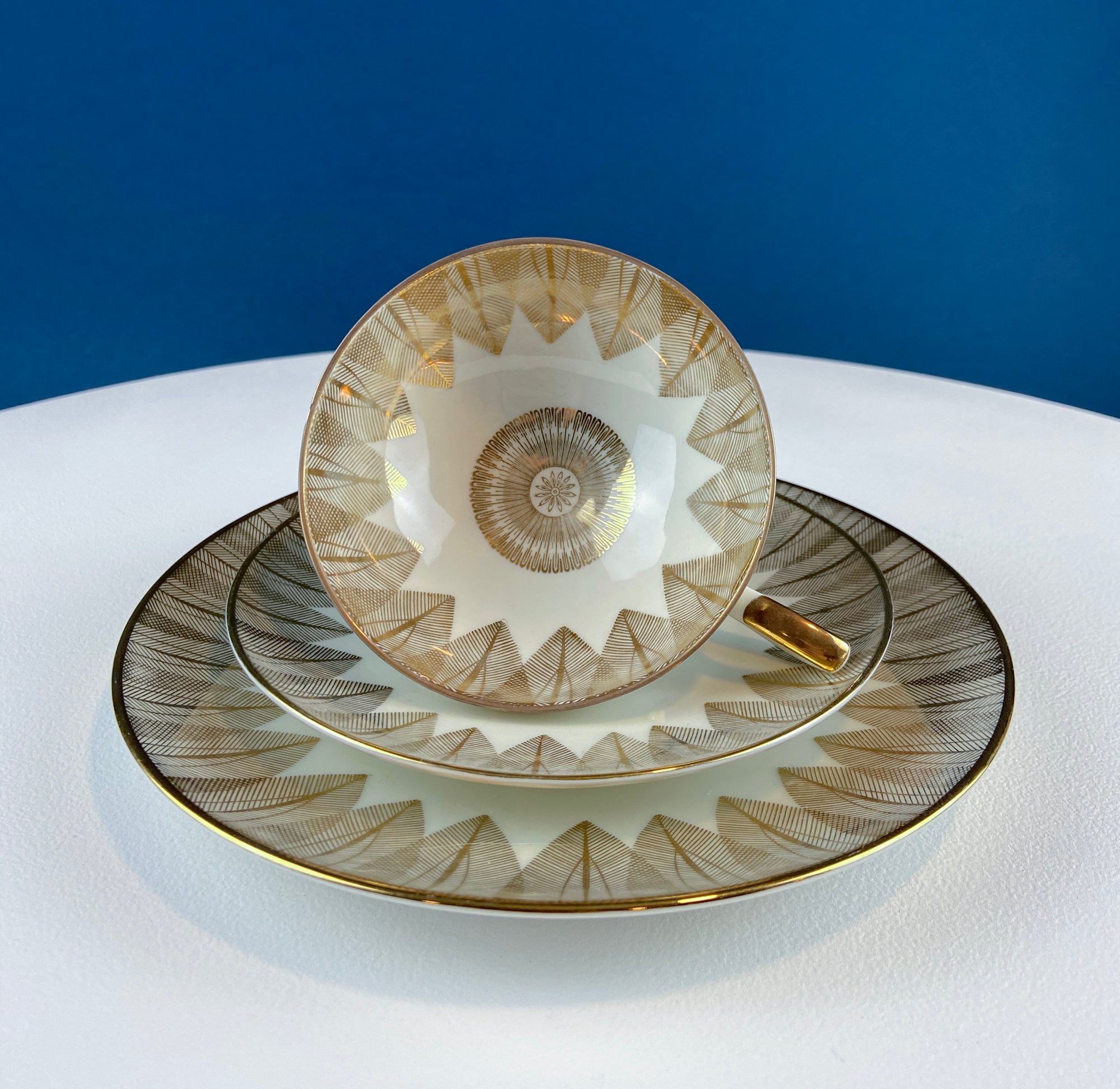 Vintage Bavarian Porcelain Tea Trio – Gold Modern Motif