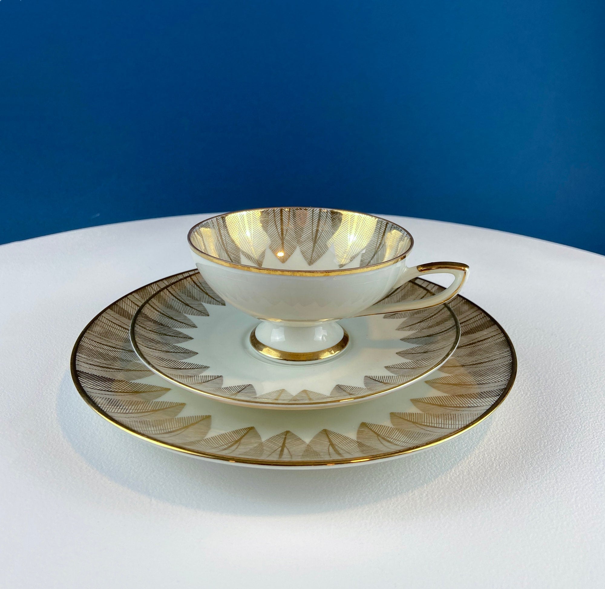 Vintage Bavarian Porcelain Tea Trio – Gold Modern Motif