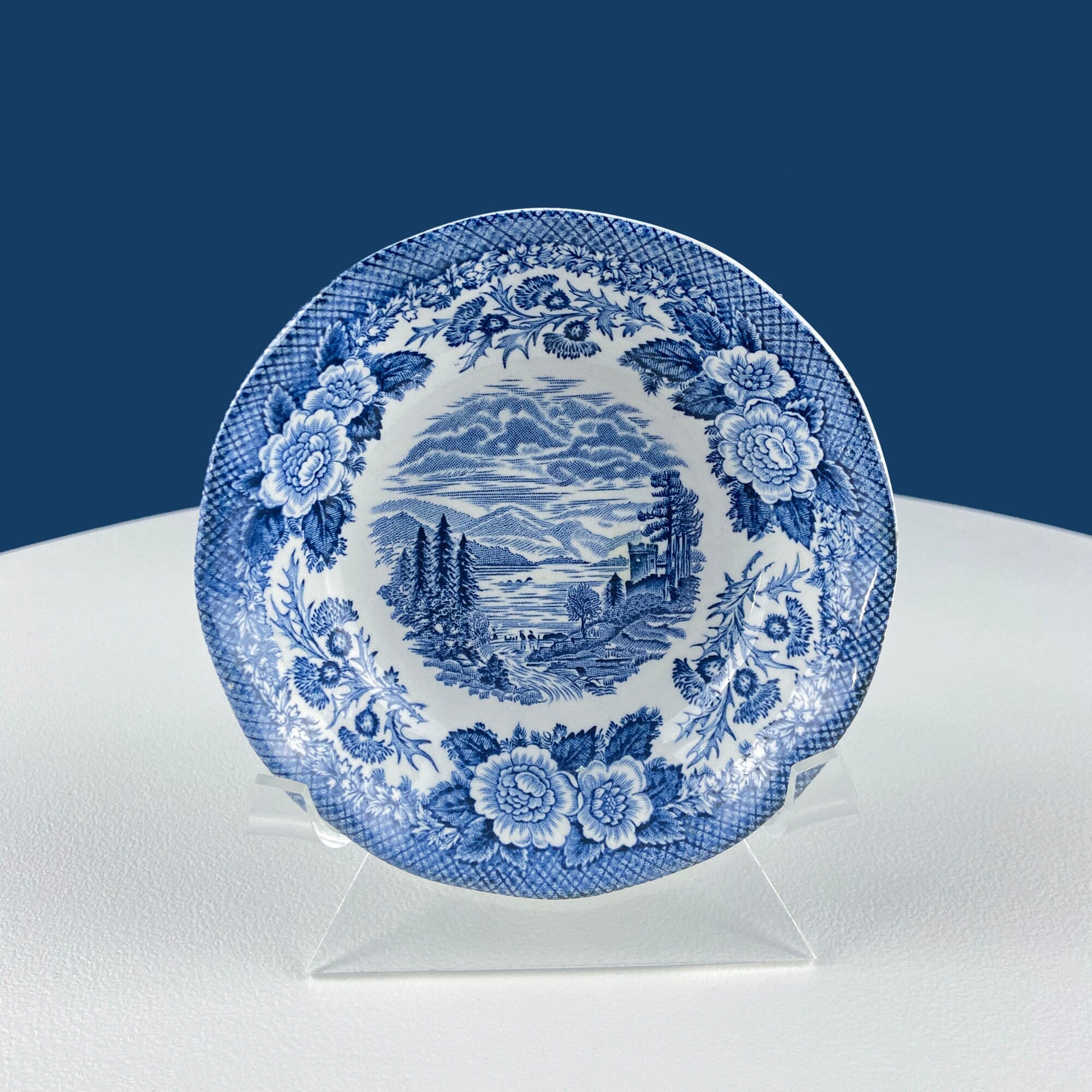 Collection of Fine English Blue & White Tableware – 5 Pieces