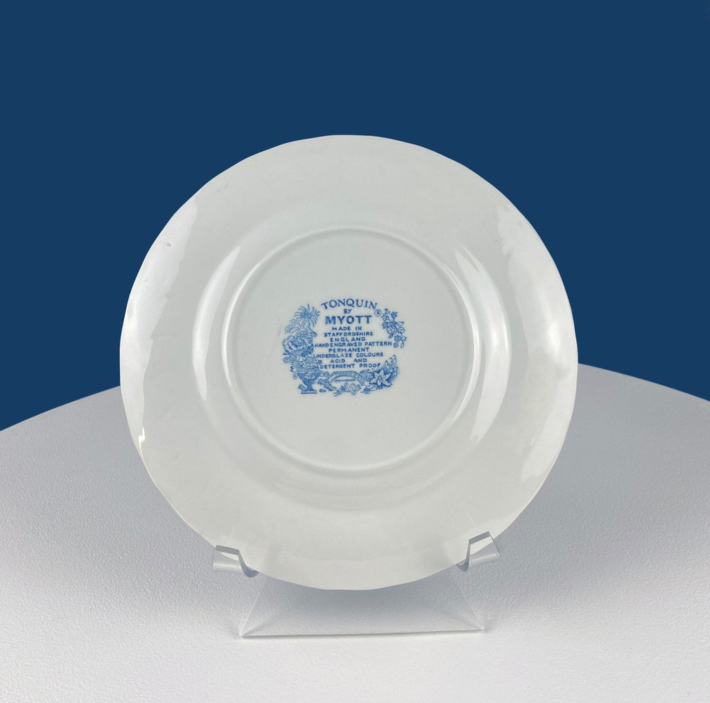 Collection of Fine English Blue & White Tableware – 5 Pieces