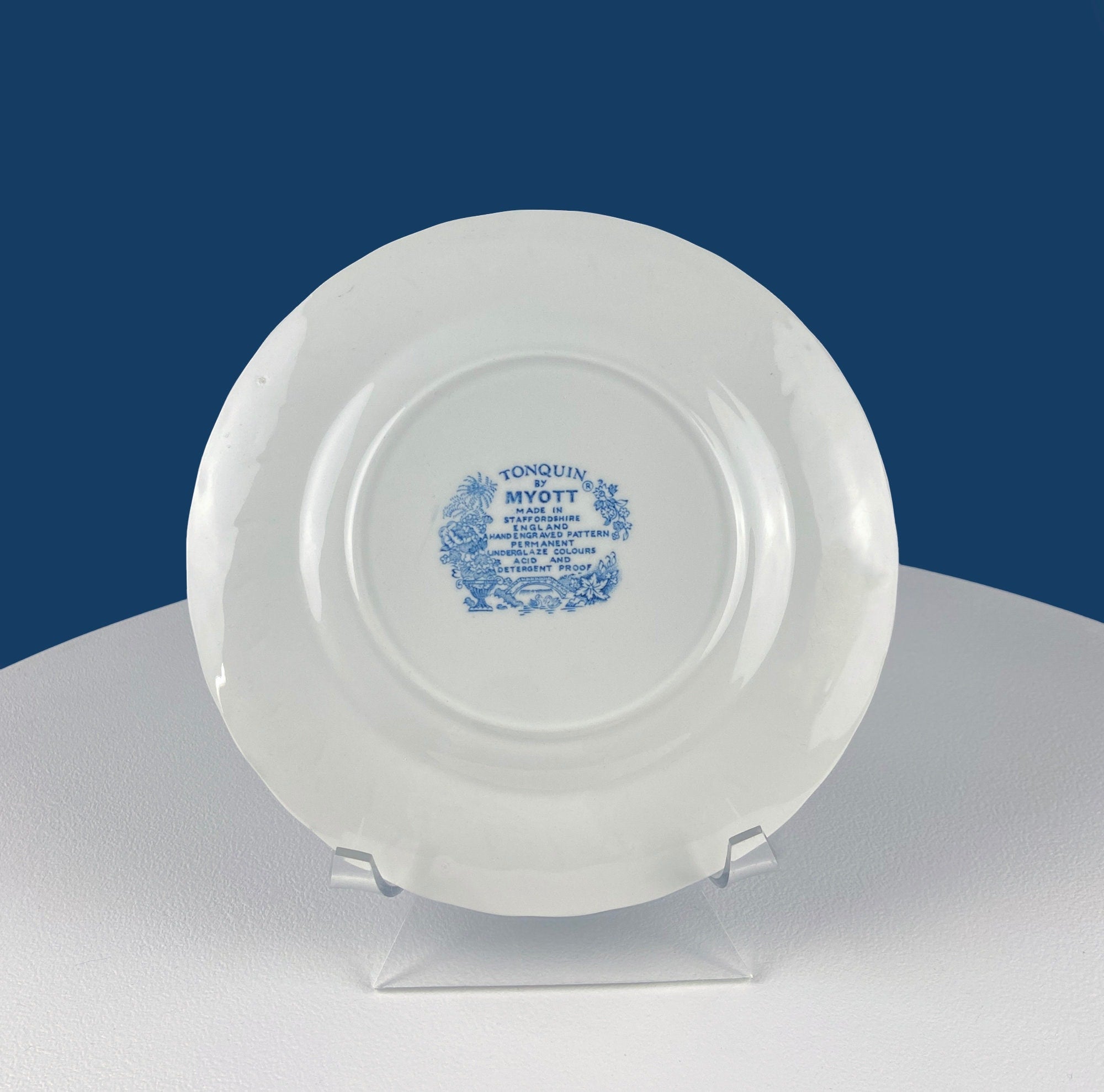 Collection of Fine English Blue & White Tableware – 5 Pieces