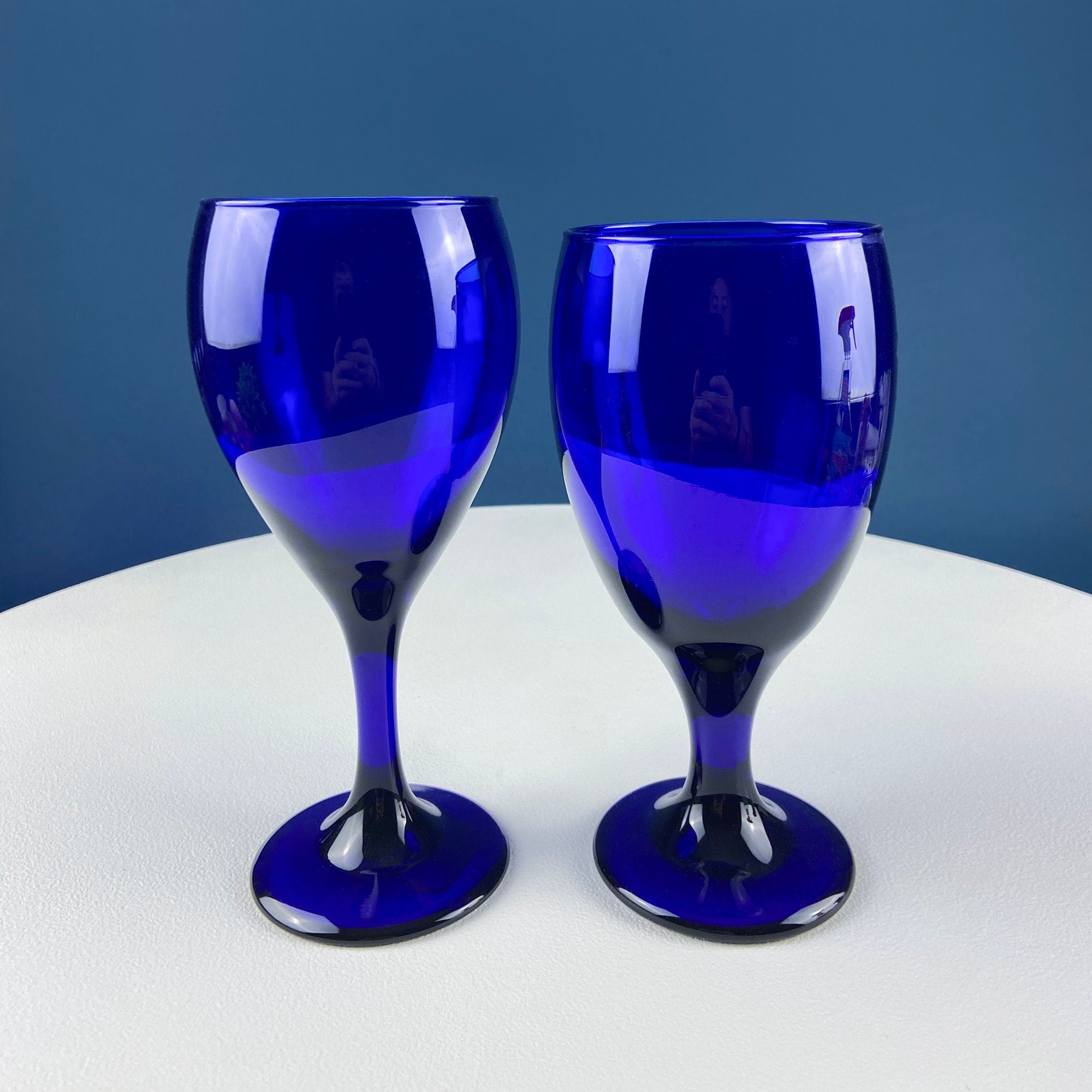 Cobalt Blue Wine Glasses – Set of 4