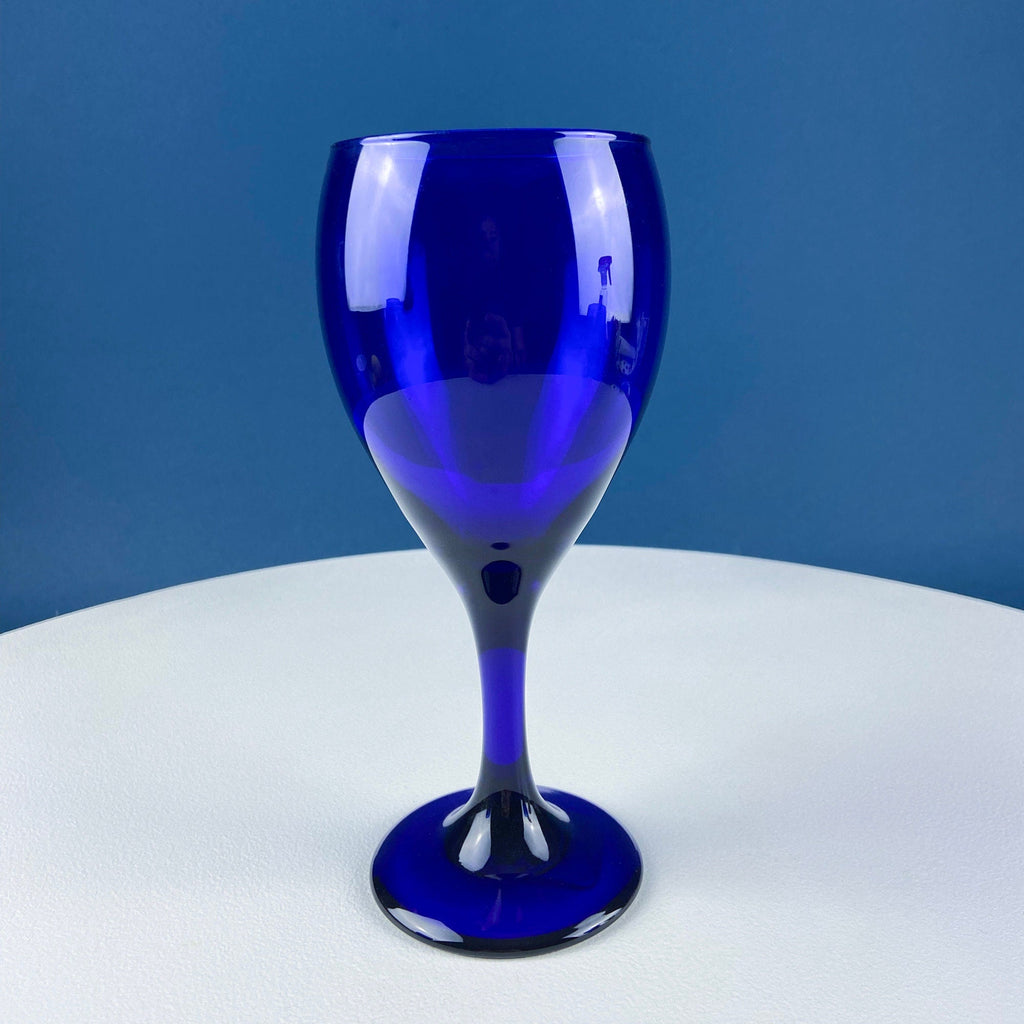 Cobalt Blue Wine Glasses – Set of 4