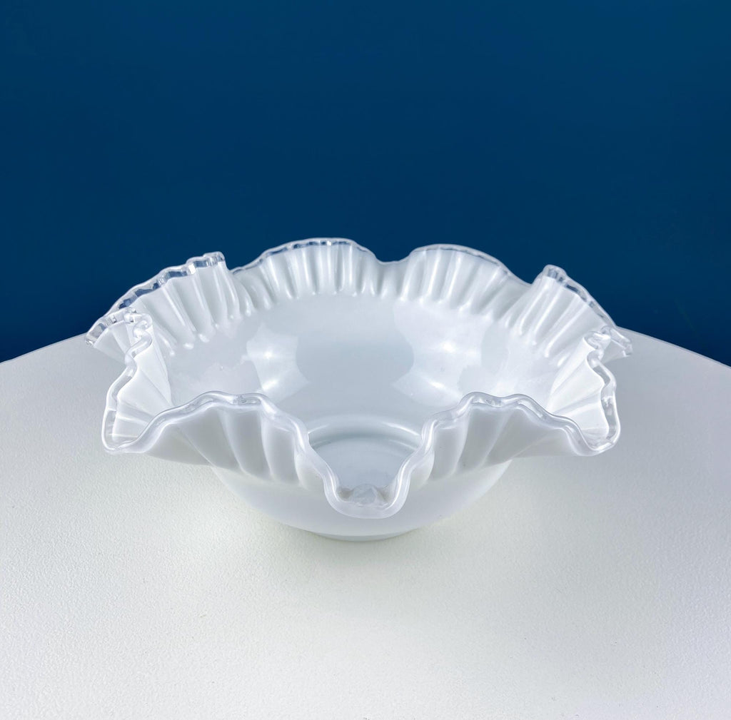Silvercrest White Glass Fruit Bowl with Ruffled Clear Brim