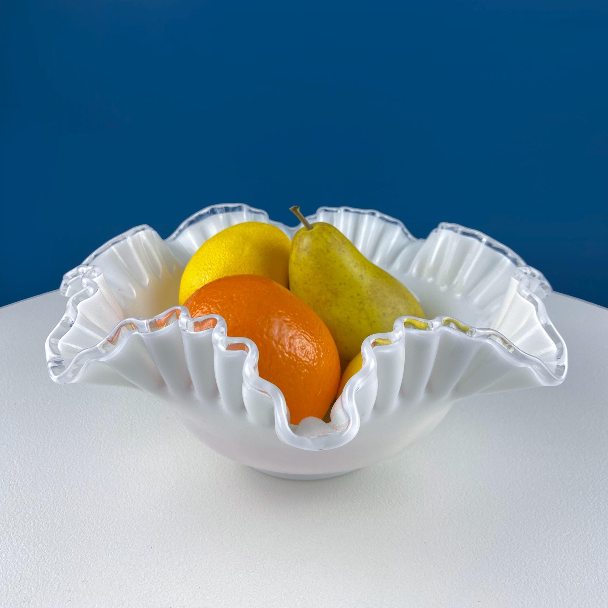 Silvercrest White Glass Fruit Bowl with Ruffled Clear Brim