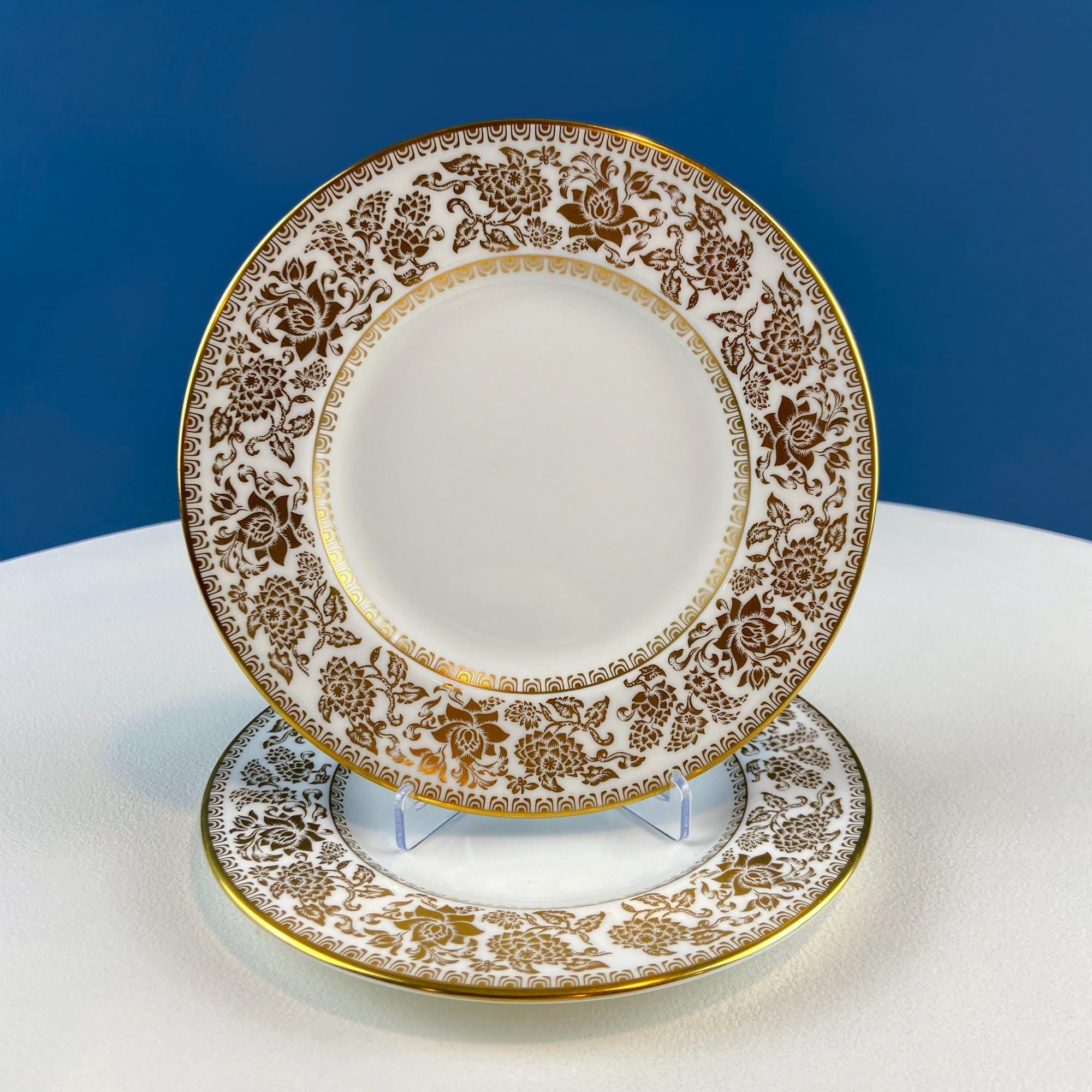 Vintage Wedgewood Gold Damask Plates. Set of 6. 2 Dinner 2 Salad and 2 Dessert.  Dining Room Table Decor. Gift for Him Her.