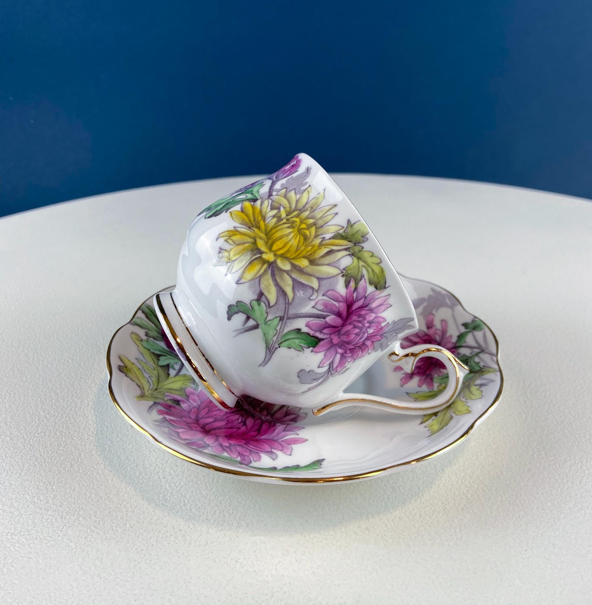 Vintage Royal Albert Teacup or Coffee Cup and Saucer. Flowers of the Month Series. Chrysanthemum. Dining Room Table Decor. Tea Connoisseur.