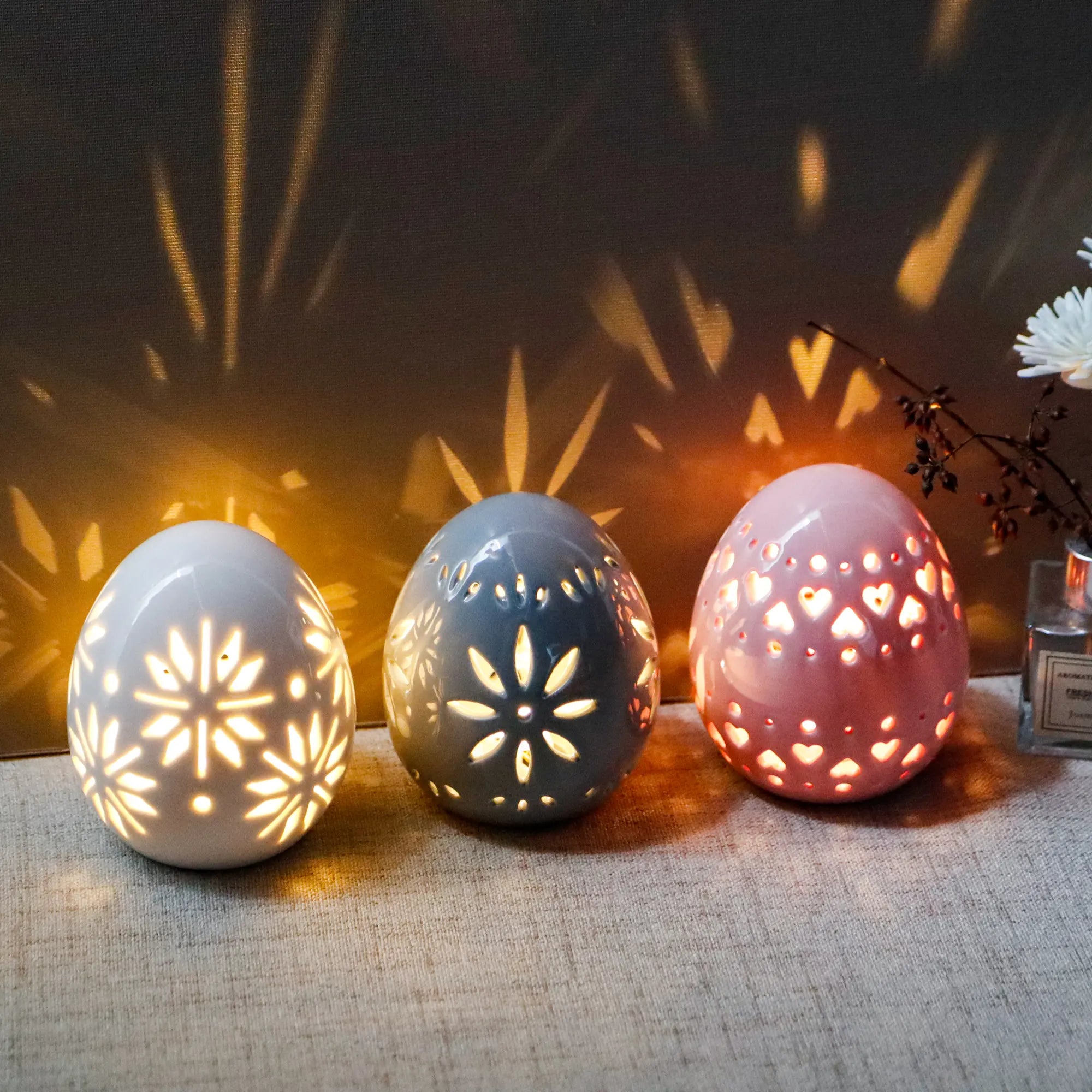 Set of 3 Ceramic Decorative Lamp 4" H(Egg)