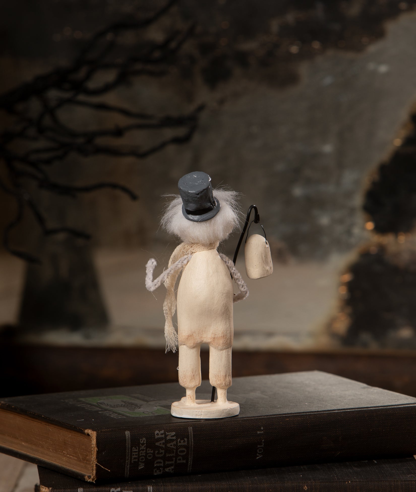 Haunting Henry | Halloween Decor | Bethany Lowe