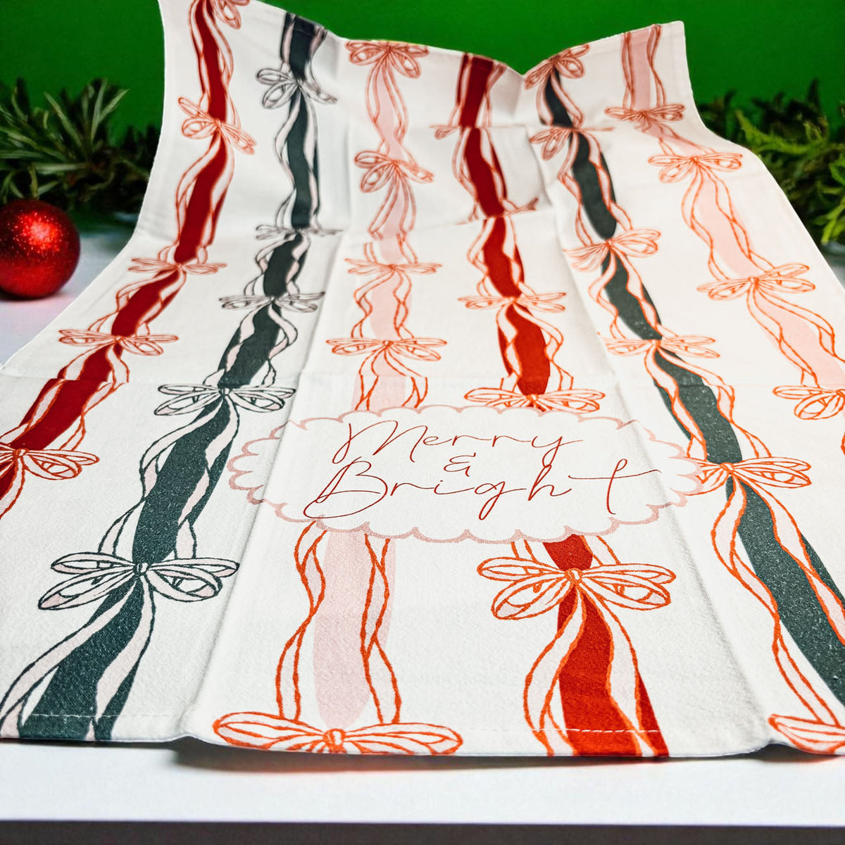Merry Bright Coquette